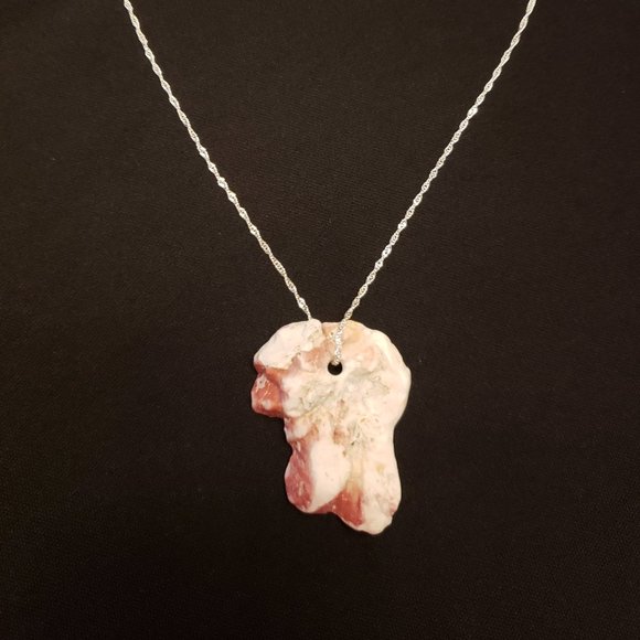 Ocean Treasures Collection artisan shell necklace w/20" 925plated Sterling chain - Picture 2 of 5